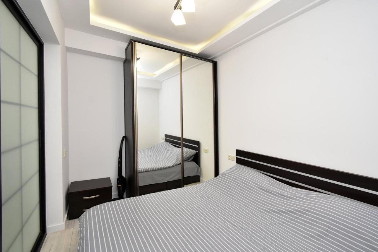 Apart House In Centr Koghbaci Strit Yerevan Ngoại thất bức ảnh