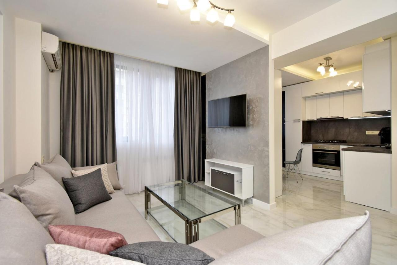 Apart House In Centr Koghbaci Strit Yerevan Ngoại thất bức ảnh